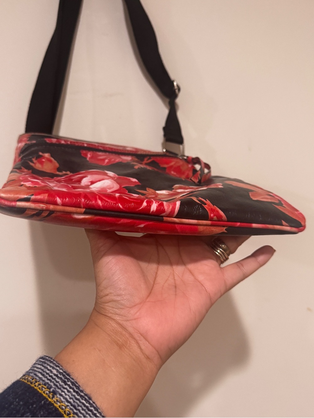 Maurizio Taiuti Black Crossbody with Red Floral Print genuine leather made Italy - Picture 10 of 12